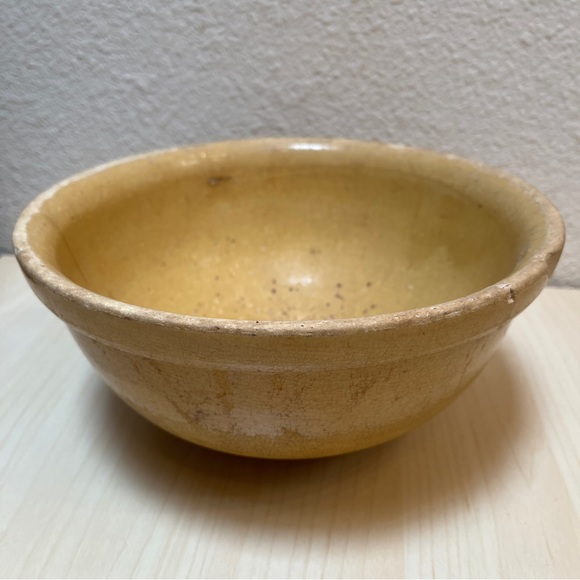 Antique Bowl. Large,Ceramic. Kitchen, Mixing. Yellow & Cream. Wabi Sabi. - Picture 3 of 5